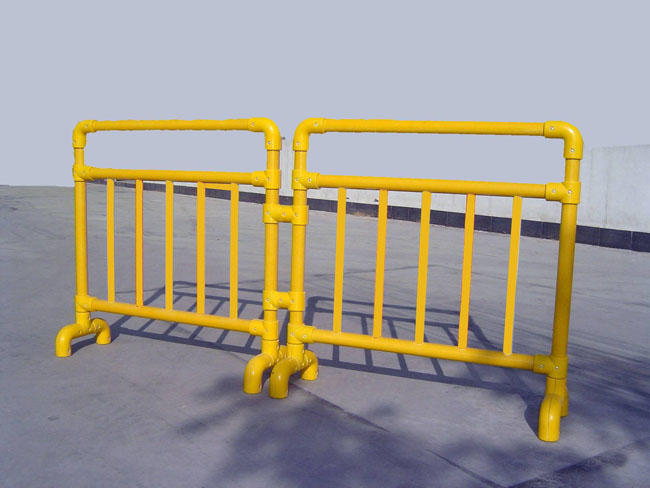 玻璃鋼護(hù)欄是怎么做到安全防護(hù)的
